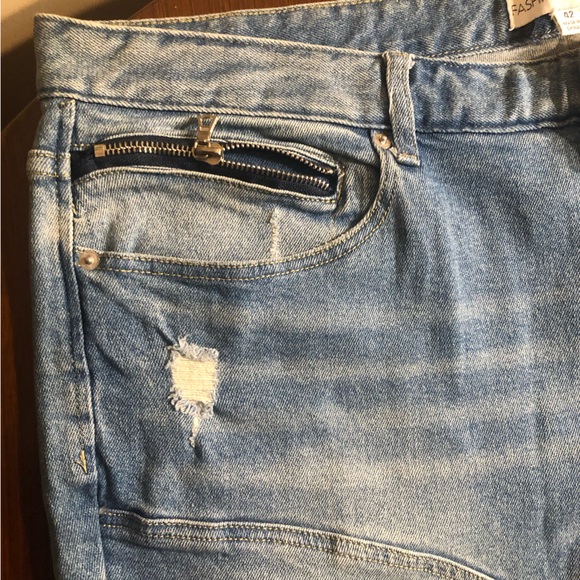 NWOT Fashion Nova Ryda Moto Skinny Jean - Light/Wash Size 42 - Picture 6 of 11